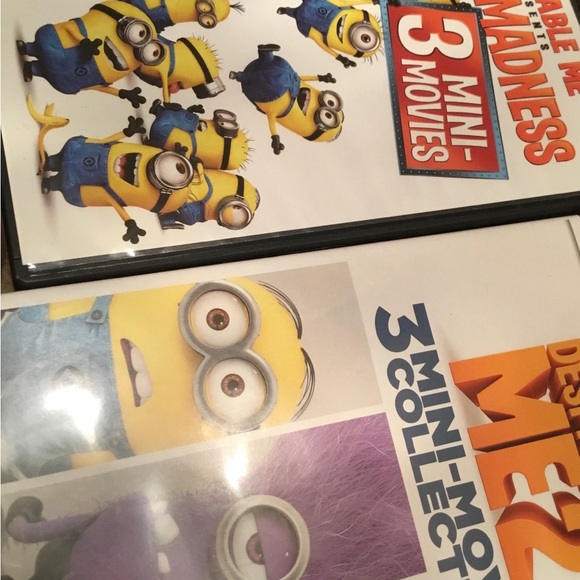 Despicable Me & Despicable Me 2 / Pair / 6/Mini-Movie Collections / 2 DVDโs / ๐ - Picture 8 of 10